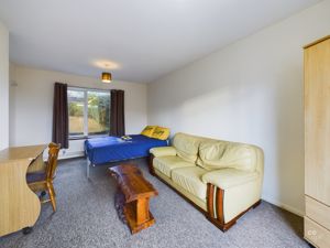 Photo 22- click for photo gallery